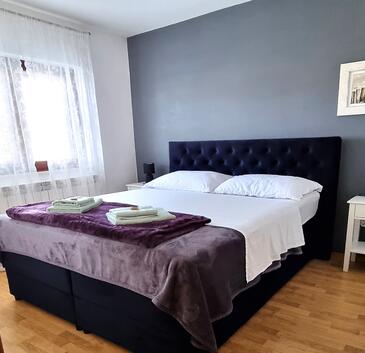 Апартаменты для семьи с бассейном Сабунике - Sabunike, Задар - Zadar - 20179