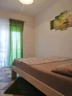 Apartmani s parkingom Vir - 20183