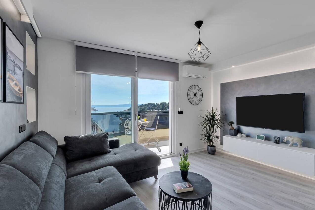 Apartments by the sea Makarska - 20196