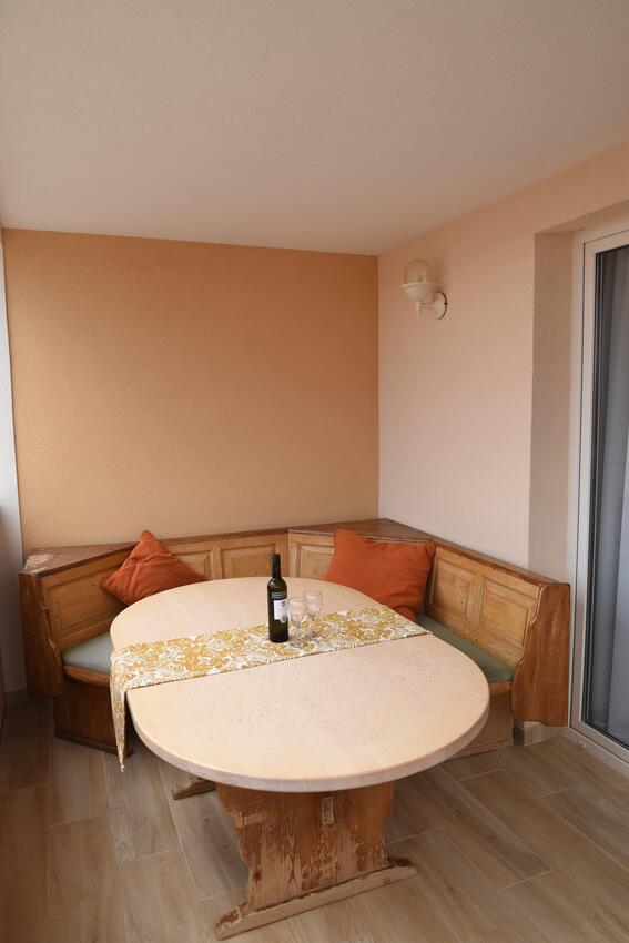 Apartmány s bazénom pre rodiny Vir - 20197