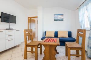 One bedroom apartment Vir (A-20201-b)