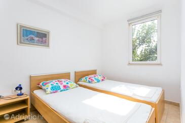 Ferienwohnungen am Meer Zivogosce - Porat, Makarska - 20207