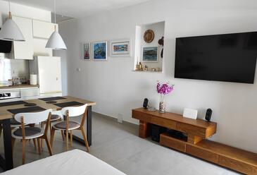 Supetar, Stue i overnattingstype apartment, WiFi.