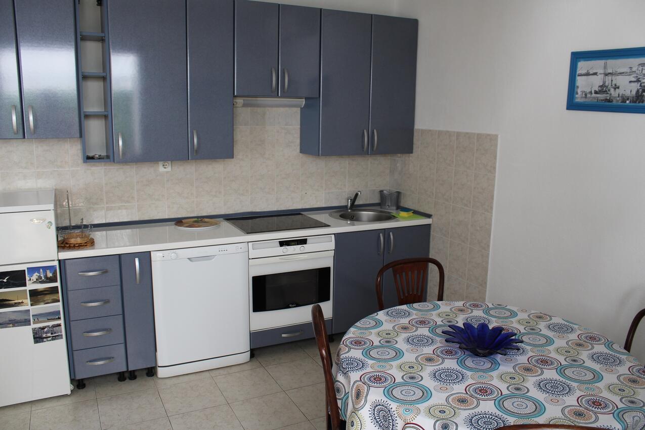 Apartmány s parkoviskom Supetar, Brač - 20219