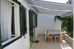 1-Zimmer-Ferienwohnung Supetar, Brac (A-20219-b(