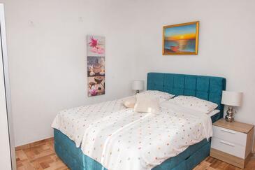 Haus mit Pool für Familien Čista Velika, Vodice - 20227