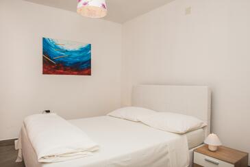 Kuća za obitelj s bazenom Čista Velika, Vodice - 20234