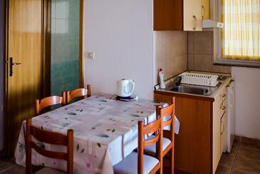 Leiligheter ved sjøen Drasnice, Makarska - 20243