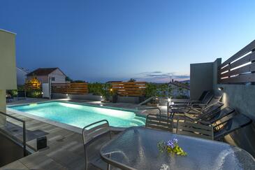 Family-friendly apartments with swimming pools Brodarica, Šibenik - 20248 Adriatic.hr