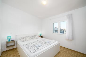 Apartmány s parkoviskom Vir - 20252