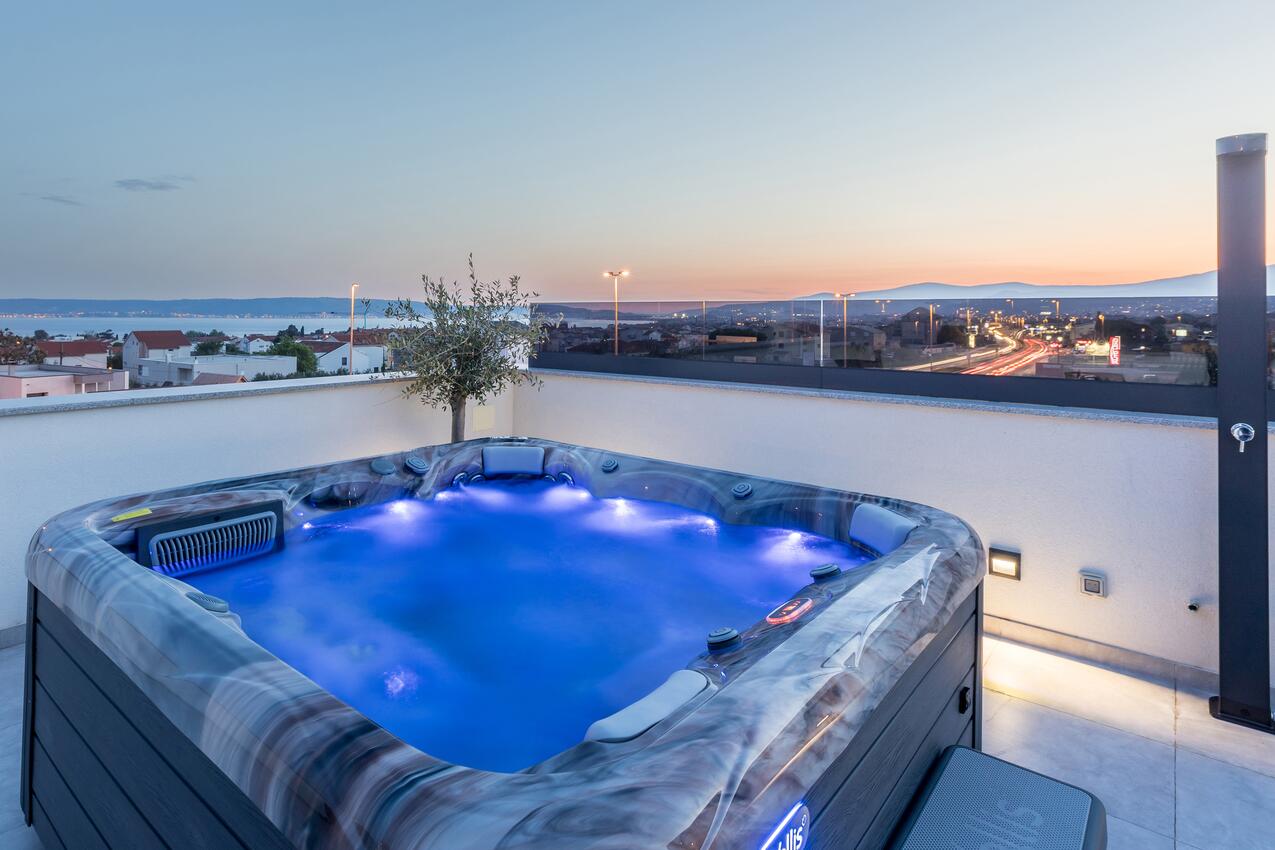 Apartmány s parkovištěm Kaštel Lukšić, Kaštela - 20265