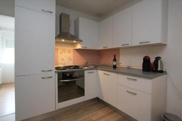 Ferienwohnungen mit Parkplatz Gospić, Velebit - 20271