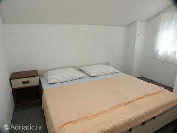 Apartments with parking space Marina, Trogir - 2028