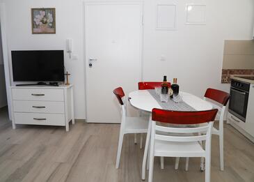 Apartments with parking space Podstrana, Split - 20280