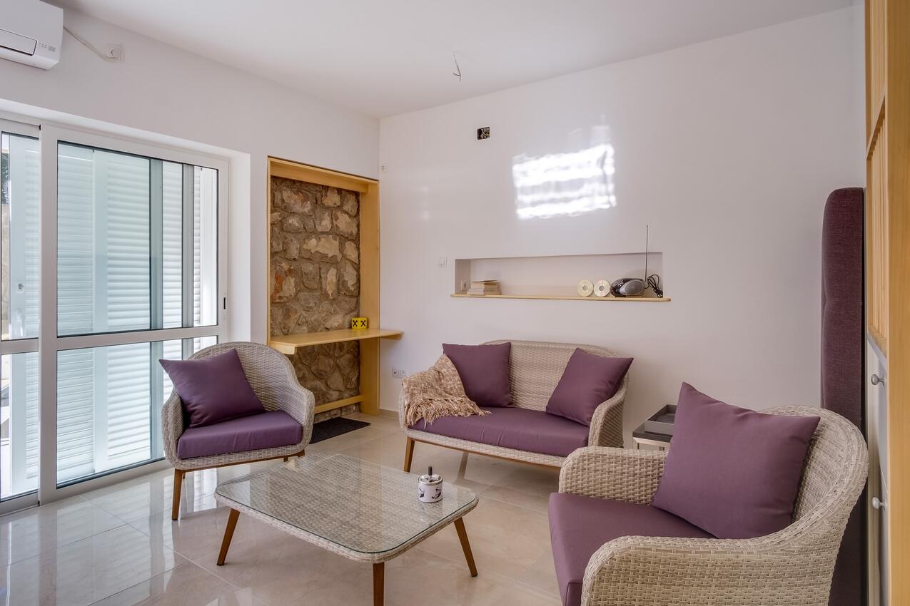 Apartments with parking spaces Mali Lošinj, Lošinj - 20281