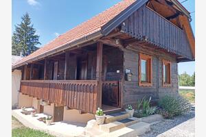 Дом для семьи с бассейном Mihalić Selo, Карловац - Karlovac - 20284