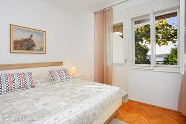 Apartmanok a tenger mellett Seget Donji, Trogir - 2029