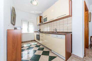 Appartamenti accanto al mare Kanica, Rogosnizza - Rogoznica - 20298