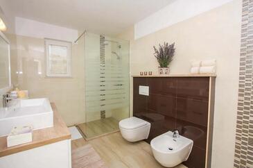 Apartments Trogir, Central Dalmatia