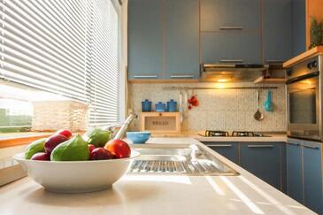 Apartments Trogir, Central Dalmatia