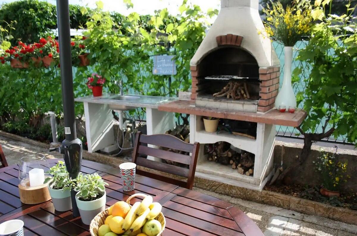 Apartments Trogir, Central Dalmatia