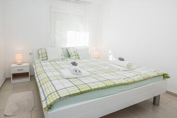 Lägenheter med parkering Vir - 20337