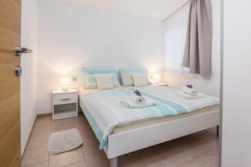 Apartmány s parkovištěm Vir - 20337