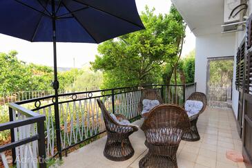 Apartments by the sea Poljica, Trogir - 2034