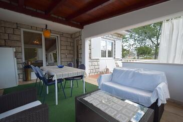 Ferienwohnungen mit Parkplatz Malinska, Krk - 20345