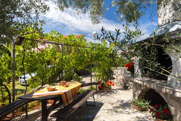 Apartments with parking spaces Malinska, Krk - 20353 Adriatic.hr