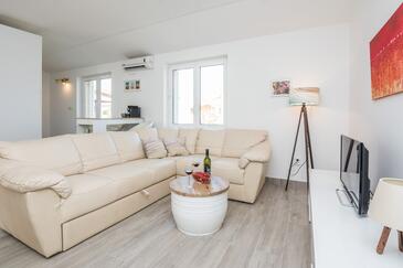 Apartments with terrace Vir, North Dalmatia