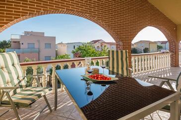Apartmaji s parkingom Vir - 20354 Adriatic.hr