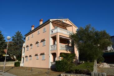 Apartments With Parking Space Malinska, Krk - 20366 - Malinska