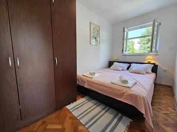 Ferienwohnungen mit Parkplatz Malinska, Krk - 20367