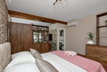 Appartamenti accanto al mare Igrane, Macarsca - Makarska - 20373