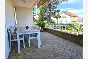 2-Zimmer-Ferienwohnung Malinska 2-Zimmer-Ferienwohnung Malinska, Krk (A-20377-a)