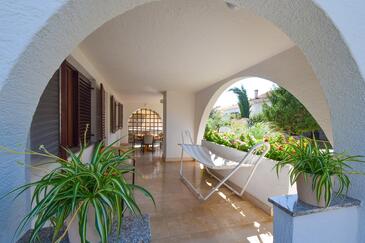 Apartments with parking space Malinska, Krk - 20380