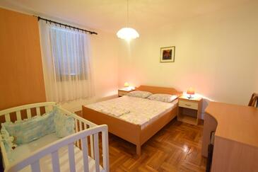 Appartementen met parkeerplaats Malinska, Krk - 20381