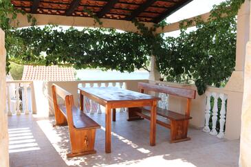 Haus am Meer mit Pool für Familien Bucht Lanđin, Pasman - 20394