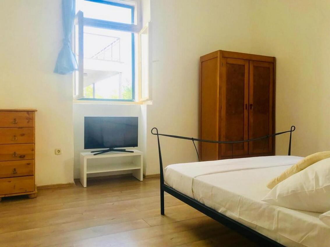 A-20402-a - Private accommodation - Apartments by the sea Preko, Ugljan
