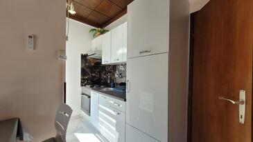 Apartments with parking space Malinska, Krk - 20405