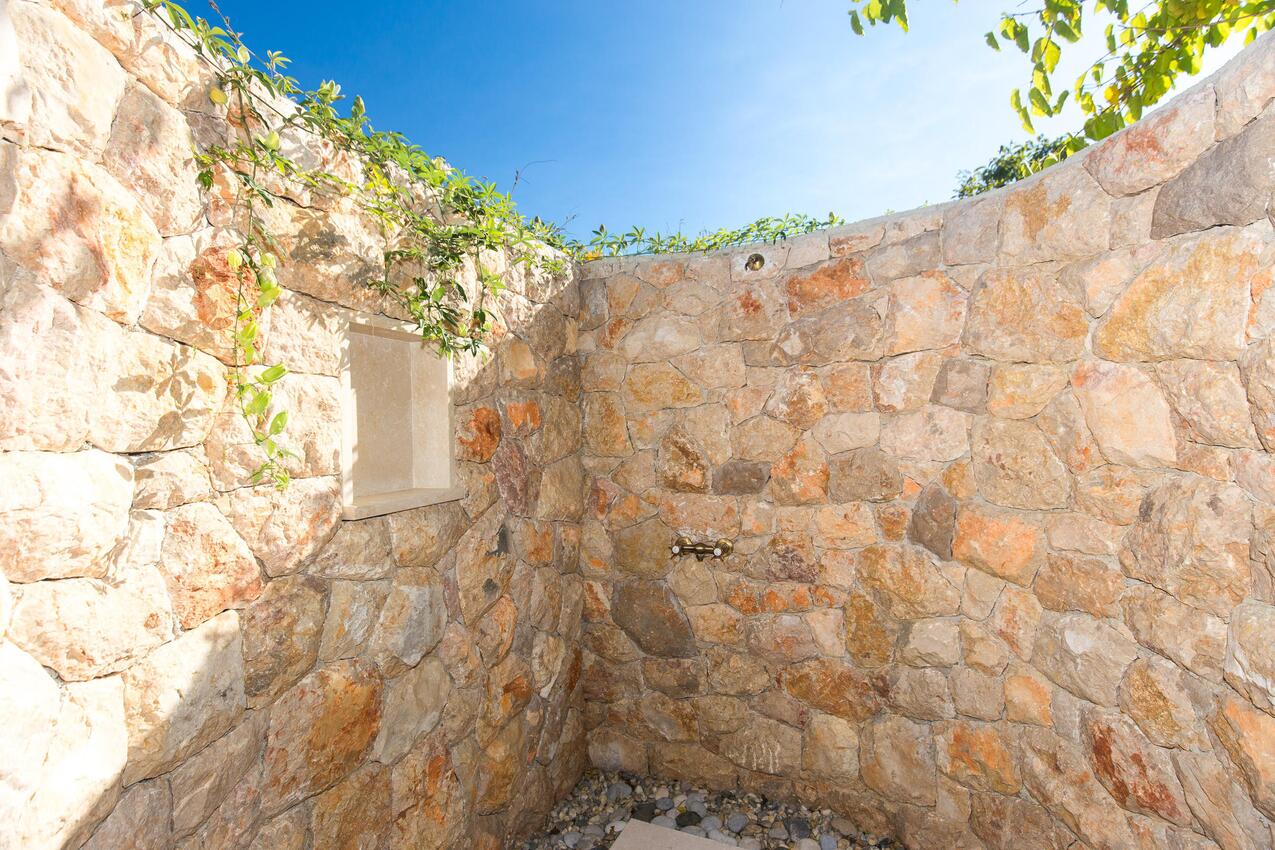 Giardino - Casa vacanze con parcheggio Polje, Veglia - Krk