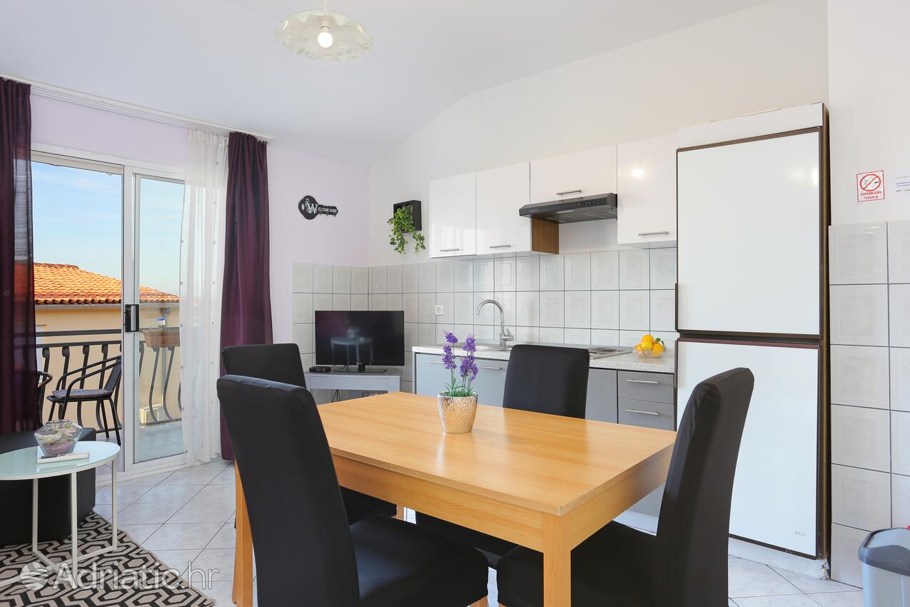 Apartamentos con parking Podstrana, Split - 20419