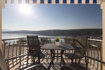 Apartments by the sea Čižići, Krk - 20433