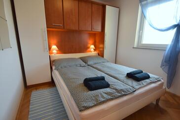 Apartmanok parkolóhellyel Malinska, Krk - 20437