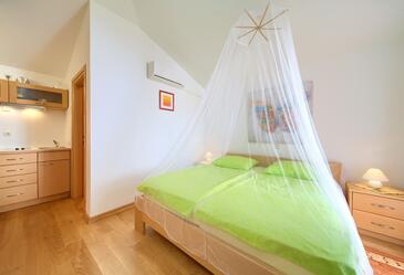 Studio flat Vantačići, Krk (AS-20439-a)