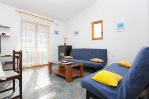 2-Zimmer-Ferienwohnung Sevid 2-Zimmer-Ferienwohnung Sevid, Trogir (A-2044-a)