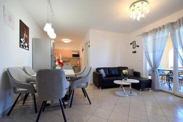 Apartamente cu parcare Vantacici, Krk - 20442
