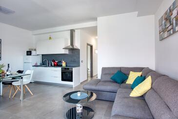 One bedroom apartment Betina, Murter (A-20450-b(