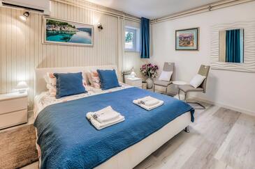 Apartmanok parkolóhellyel Njivice, Krk - 20453